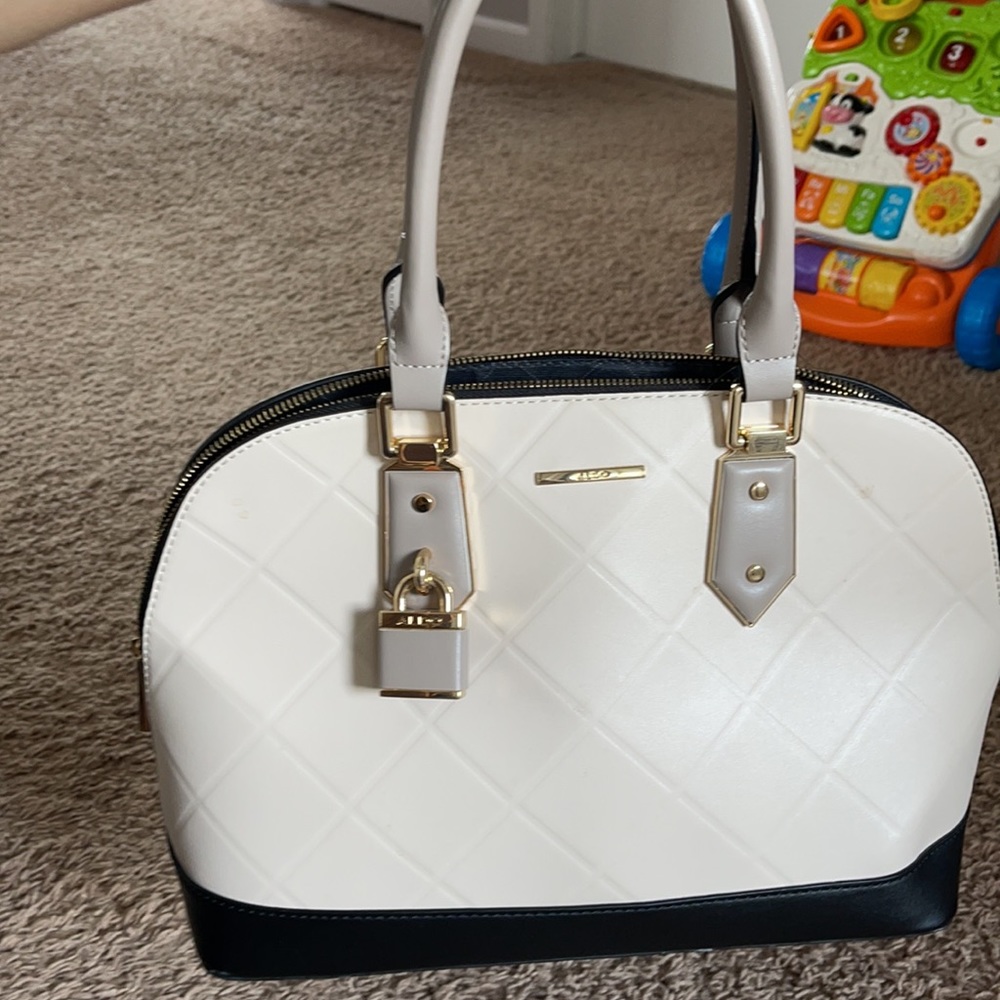 Bag - Picture 5 of 5